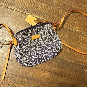 Dooney & Bourke purse
